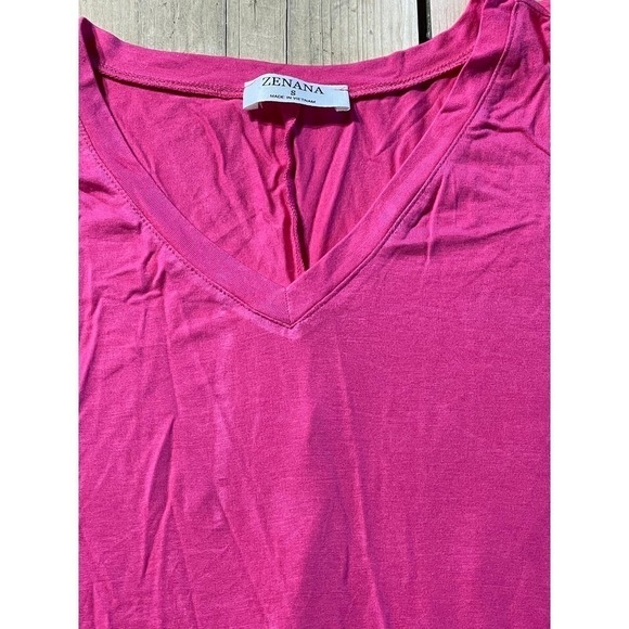 Zenana women's hot pink v-neck tank top. Size Small. - Picture 2 of 4